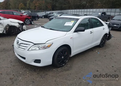 2011 Toyota Camry Le V6 z USA, uszkodzony, nr VIN 4T1BK3EK6BU610362